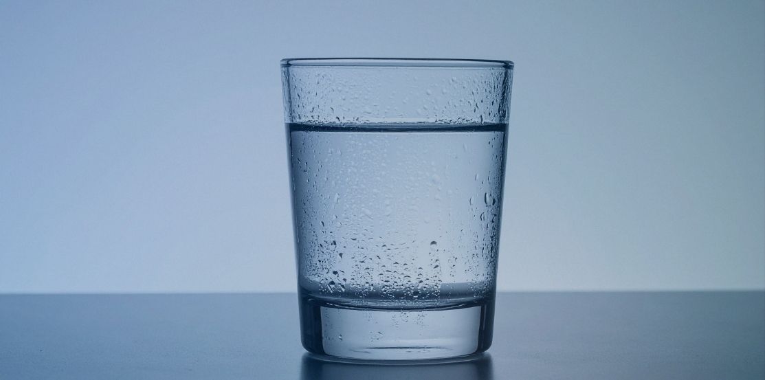Le marché voit le verre quasiment plein
