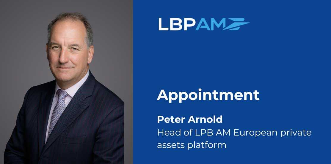 Visuel bleu avec le logo LBP AM illustrant un CP sur le Le fonds LBPAM Midcap Senior Debt  
