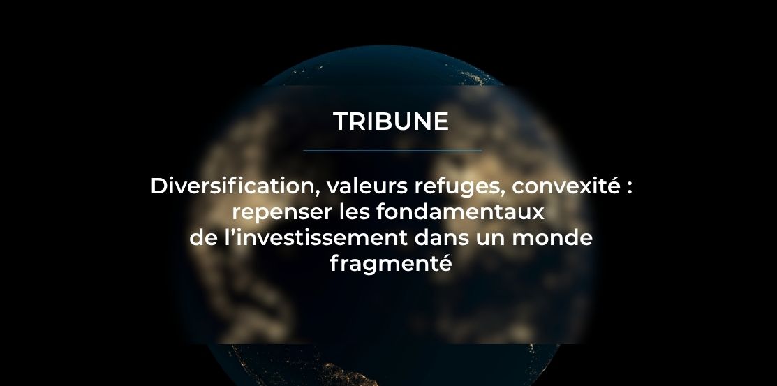 photo de la terre la nuit avec le mot Tribune 